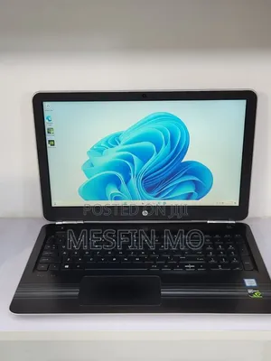 New Laptop HP Pavilion 15 8GB Intel Core I5 SSD 256GB
