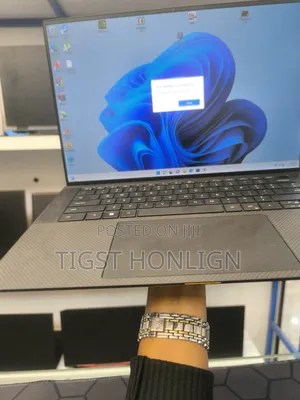 New Laptop Dell Precision 5570 16GB Intel Core I7 SSD 512GB