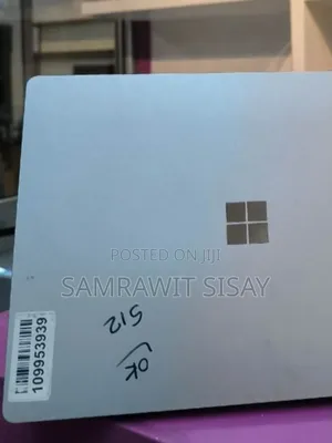 New Laptop Microsoft Surface 16GB Intel Core I7 SSD 512GB