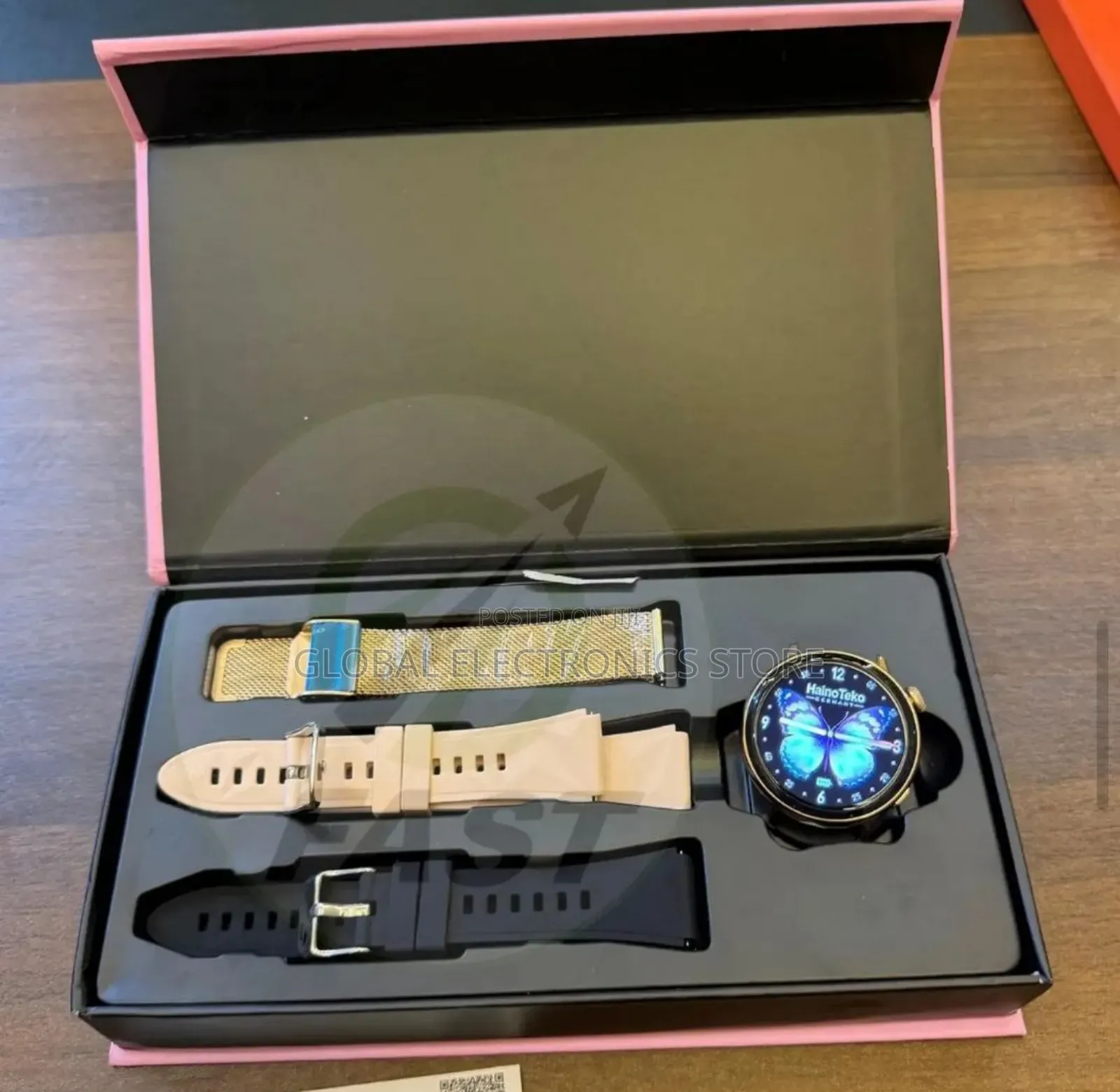 German Brand Original Mini Smart Watch With Free 2 Extra Straps!