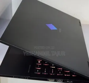 New Laptop HP Omen 15 16GB AMD Ryzen 7 SSD 512GB