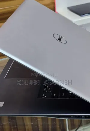 New Laptop Dell Inspiron 15 8GB Intel Core I7 SSD 1T