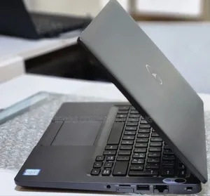 New Laptop Dell Latitude 5310 8GB Intel Core I5 SSD 256GB