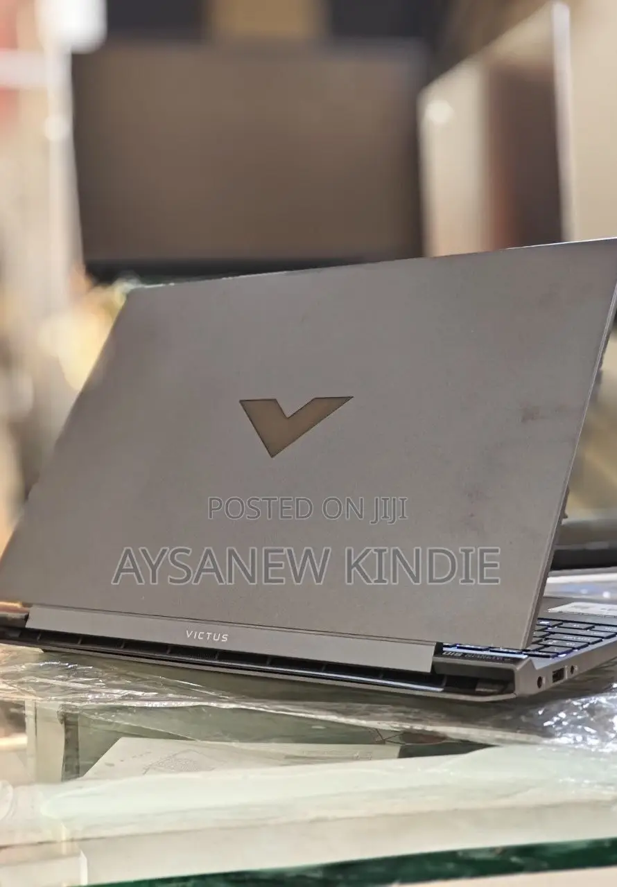 New Laptop HP Victus 15 16GB Intel Core I5 SSD 512GB