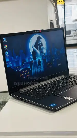 Laptop Lenovo ThinkPad Yoga 8GB Intel Core I3 SSD 256GB