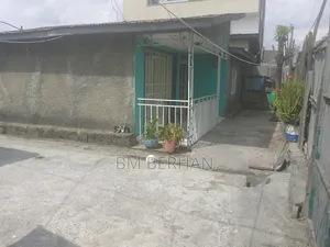 የሚሸጥ ቤት 58 ላፍቶ