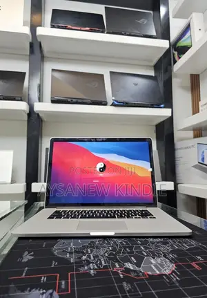 Photo - New Laptop Apple MacBook Pro 2015 16GB Intel Core i7 SSD 256GB