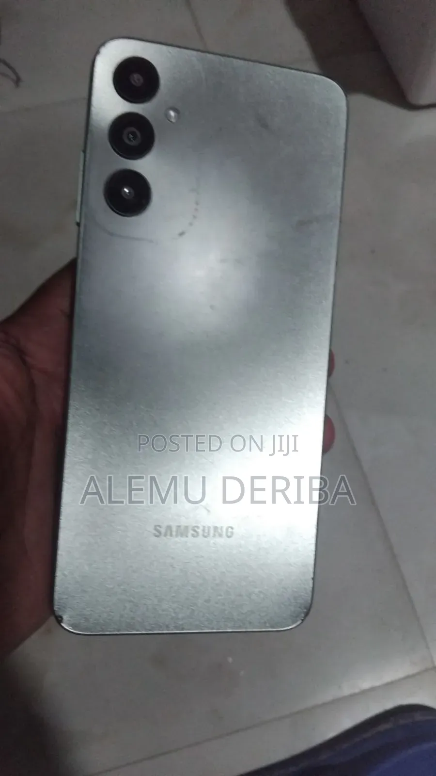 ንጹህ ሳምሰንግ F14 ምንም እንከን የሌለበት ገንዘቡ ስለተፈለገ ብቻ እሚሸጥ 5000ባትሪ እረዝም ጊዜ