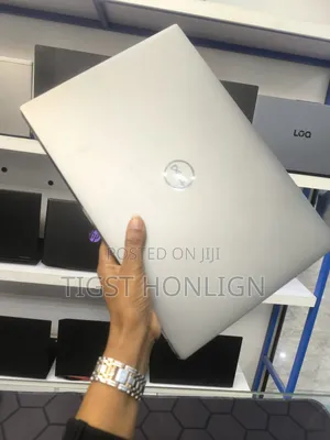 New Laptop Dell XPS 15 16GB Intel Core i5 SSD 512GB