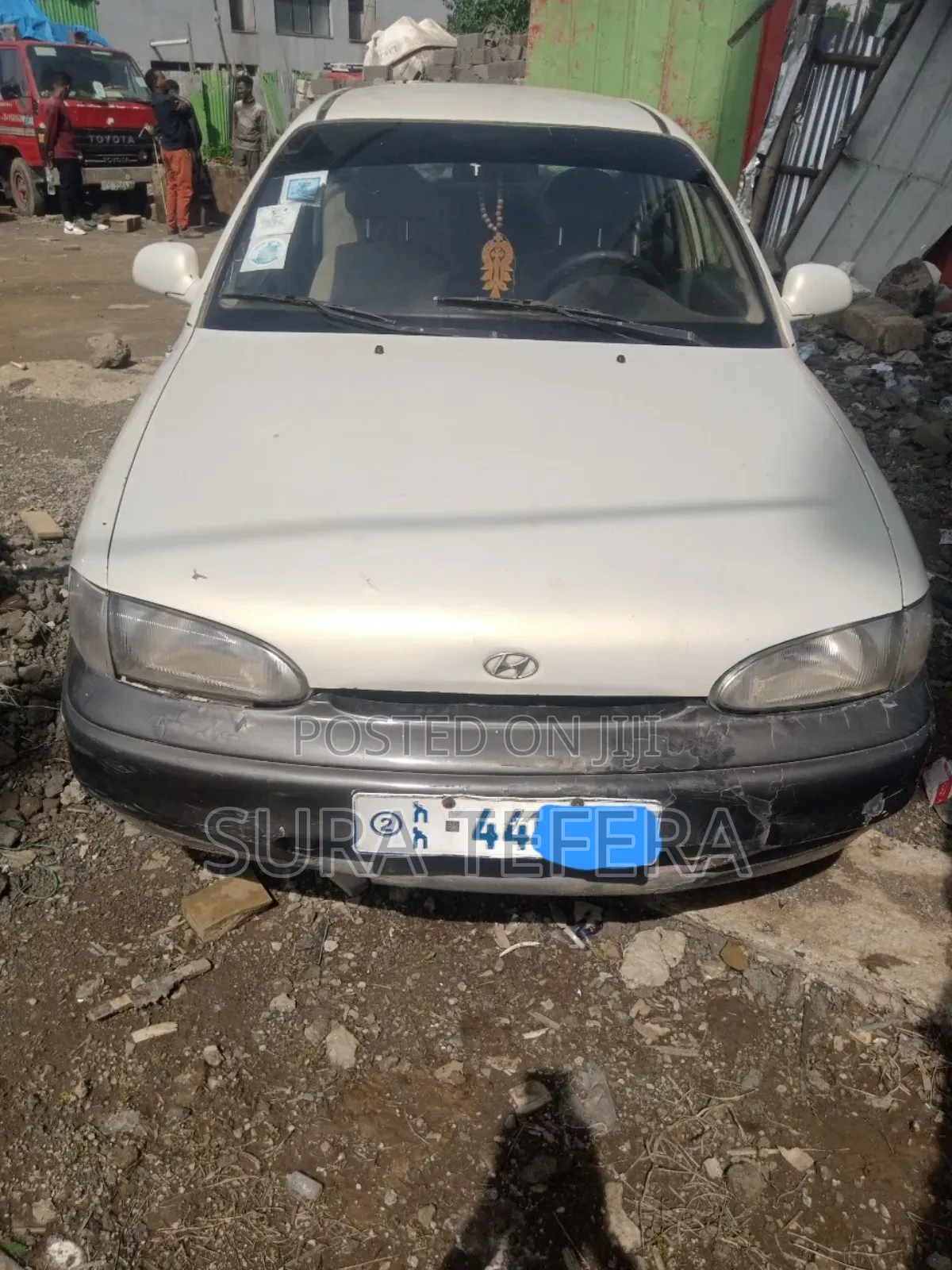 Hyundai Accent Base Sedan 1995 White