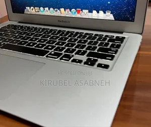 New Laptop Apple MacBook Air 2015 8GB Intel Core i5 SSD 256GB