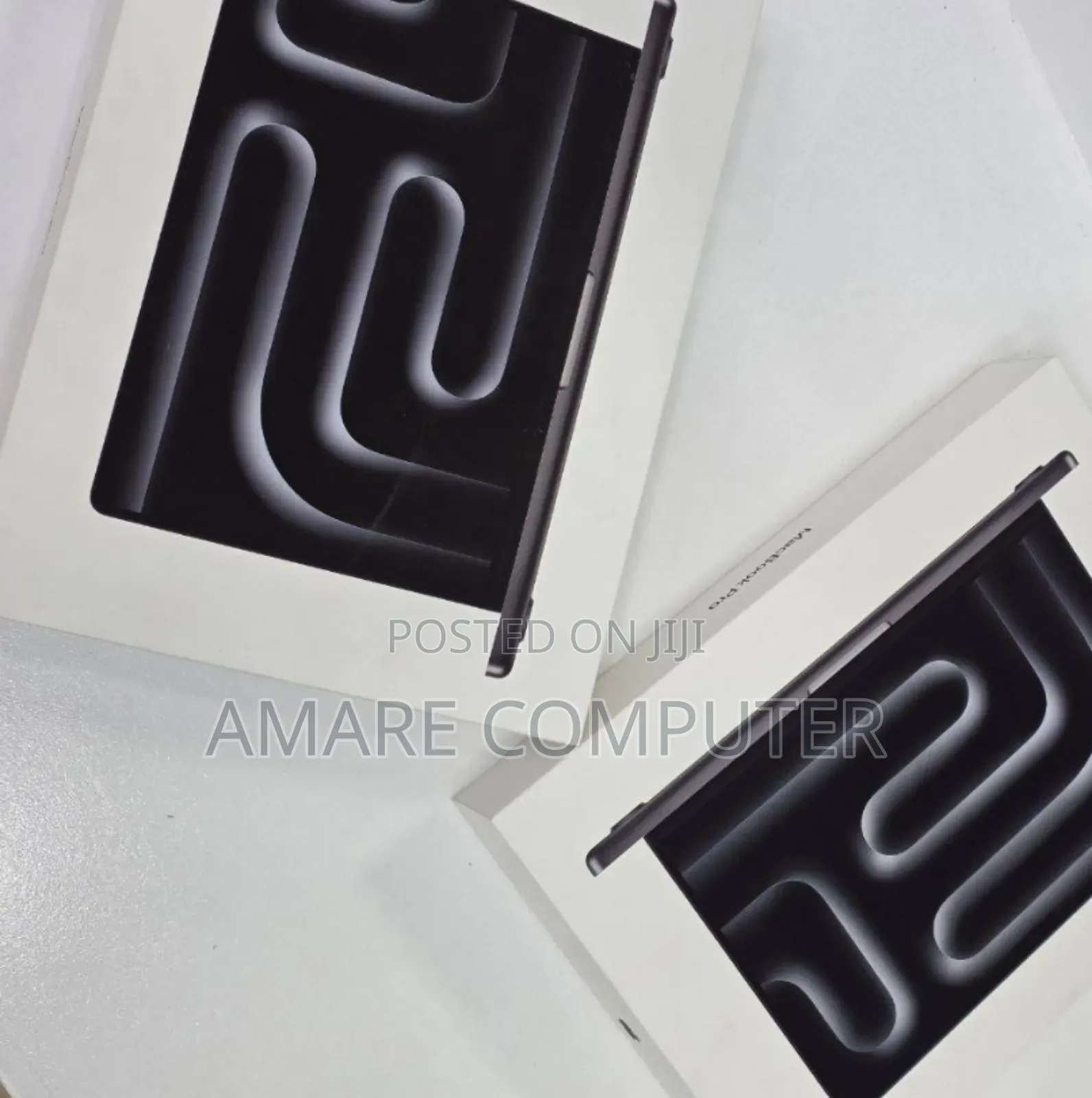 New Laptop Apple MacBook 16GB Apple M4 Pro SSD 512GB