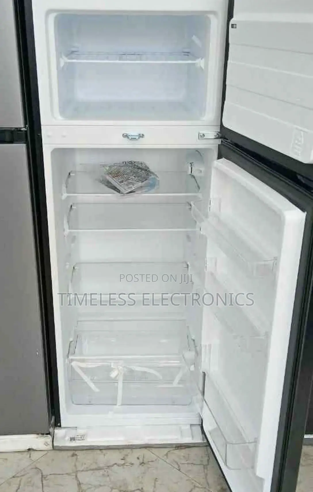 Midea 333l Refrigerator – Versatile Efficient Cooling