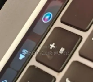 New Laptop Apple MacBook Pro 2019 16GB Intel Core i7 SSD 512GB