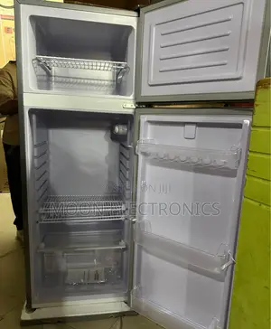 Photo - Top Midea 215l Refrigerator –Compact, Energy-Efficient Reliable