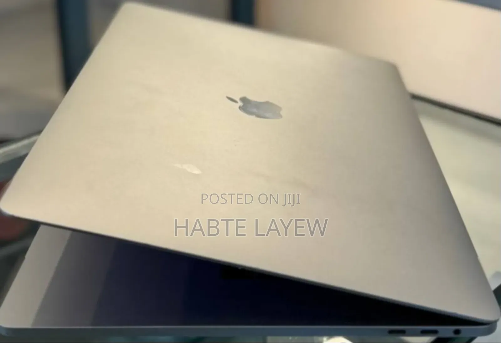 New Laptop Apple MacBook Pro 16GB Intel Core I7 SSD 512GB