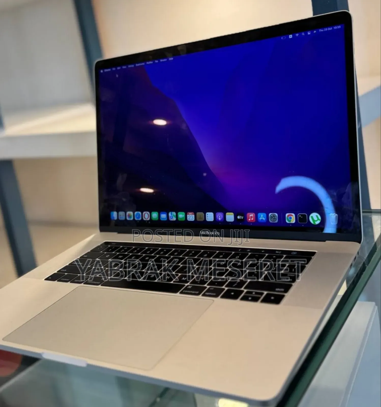 New Laptop Apple MacBook Pro 2017 16GB Intel Core I7 SSD 512GB