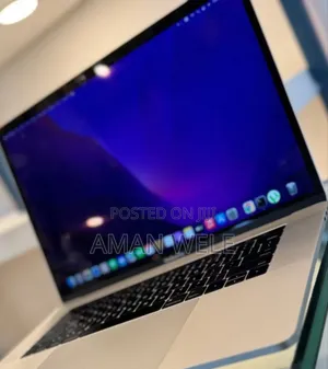 New Laptop Apple MacBook Pro 2016 16GB Intel Core I7 SSD 512GB