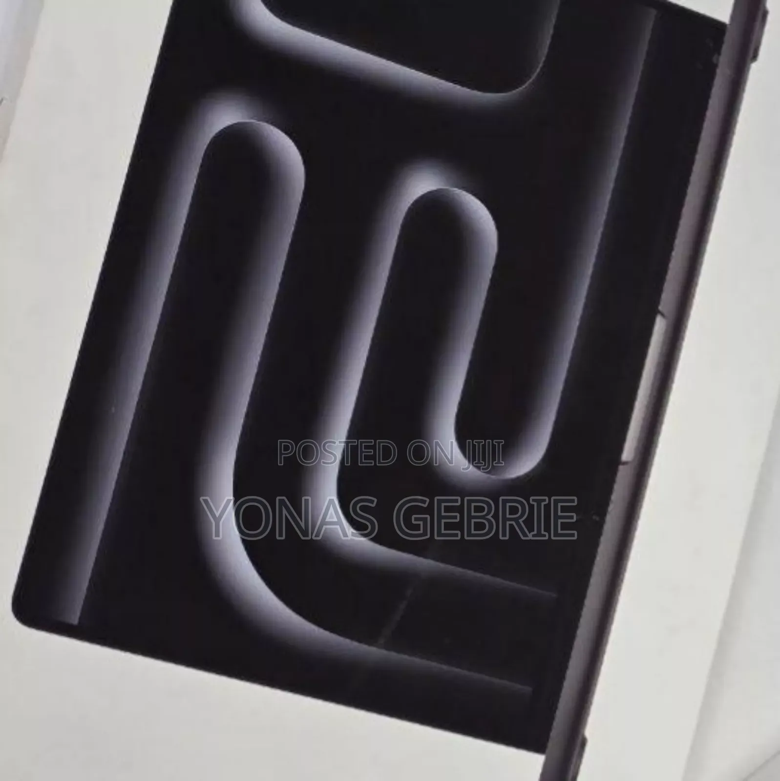 New Laptop Apple MacBook 16GB SSD 512GB