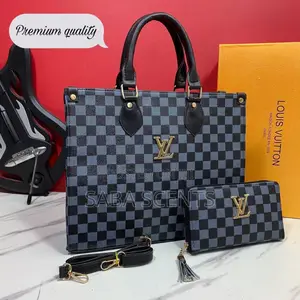 Photo - Louis Vuitton Tote Bag+ Wallet for a Woman