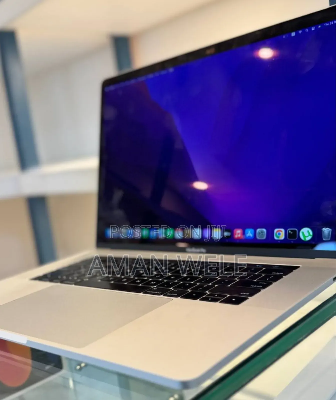 New Laptop Apple MacBook Pro 2016 16GB Intel Core I7 SSD 512GB