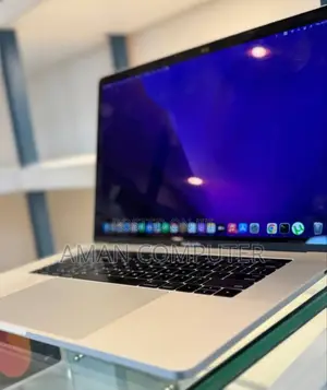 New Laptop Apple MacBook Pro 2016 16GB Intel Core I7 SSD 512GB