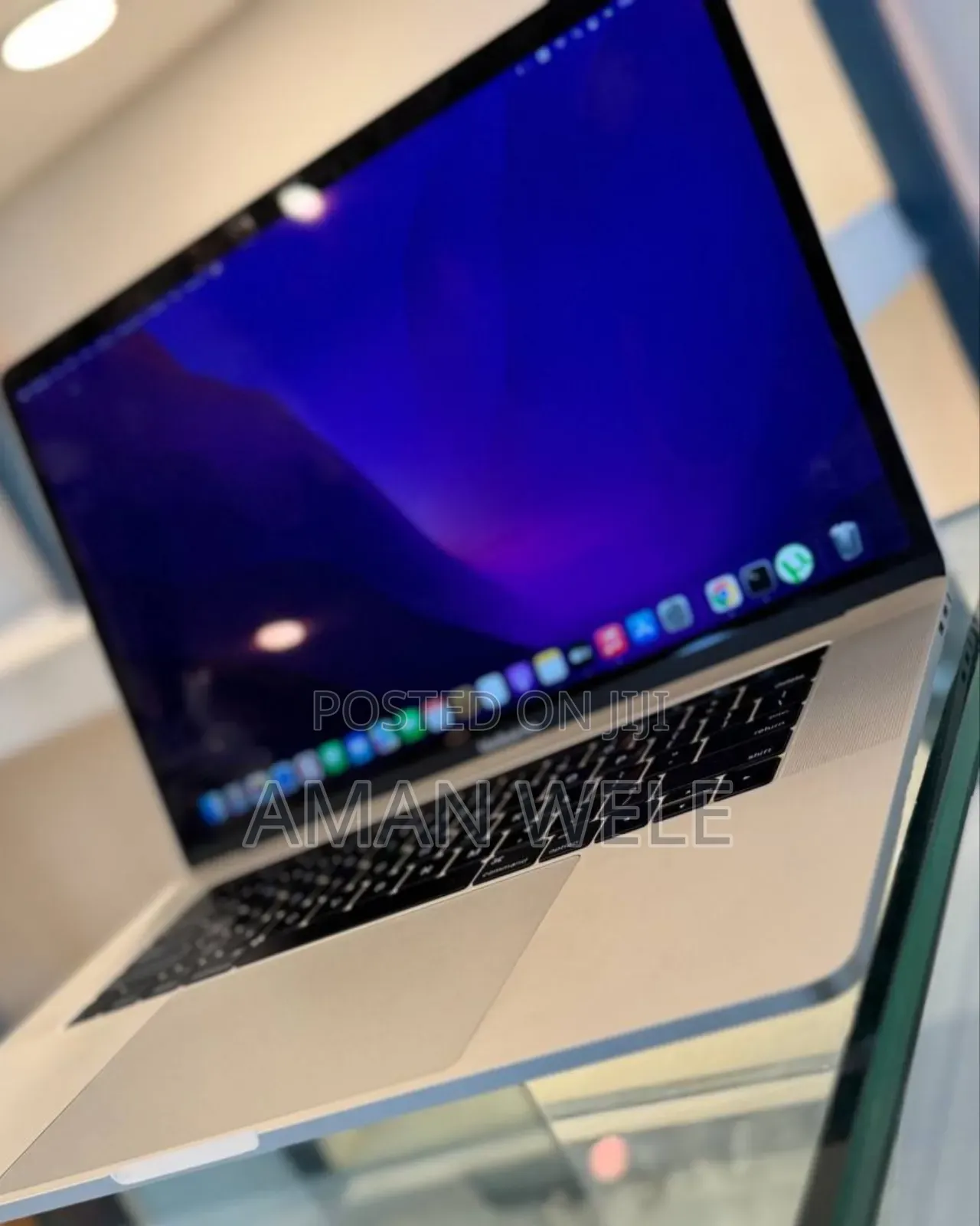 New Laptop Apple MacBook Pro 2016 16GB Intel Core I7 SSD 512GB