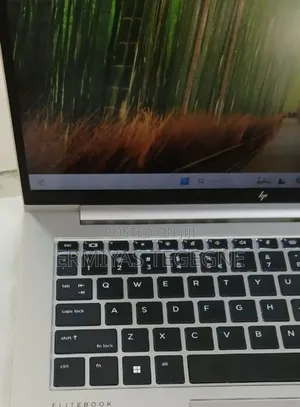 Photo - New Laptop HP Pavilion 15 16GB Intel Core I5 SSD 1T