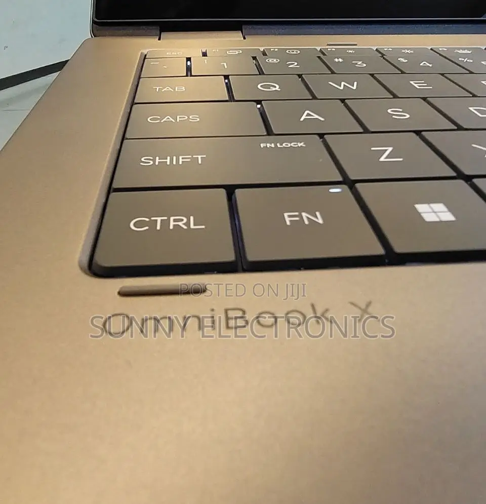 New Laptop HP OmniBook X Flip 14" 16GB AMD Ryzen 5 SSD 512GB