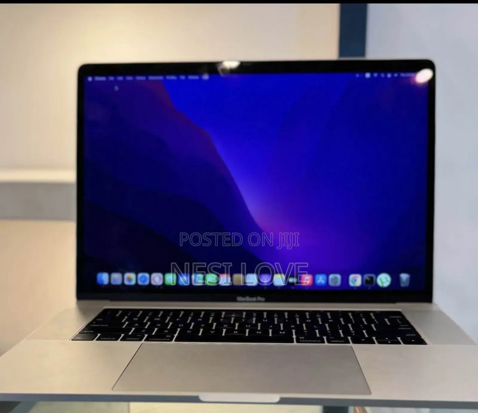 New Laptop Apple MacBook Pro 2016 16GB Intel Core I7 SSD 512GB