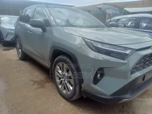 Photo - New Toyota RAV4 2023 Gray