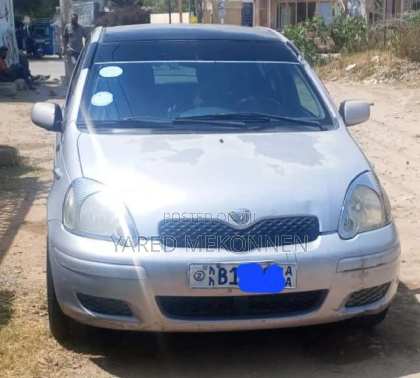 Toyota Vitz 2003 Silver