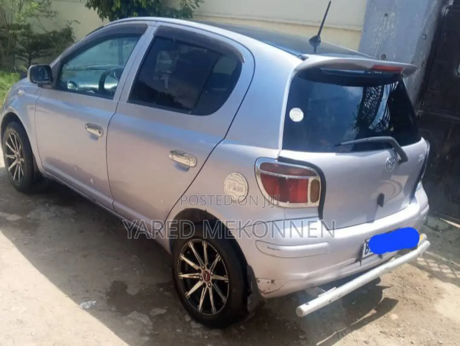 Toyota Vitz 2003 Silver