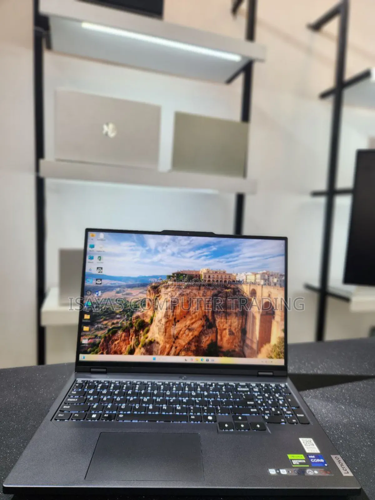 New Laptop Lenovo Yoga 910 16GB Intel Core I9 SSD 1T