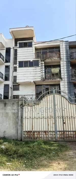 Furnished 7bdrm Maisonette in Akaky Kaliti for sale