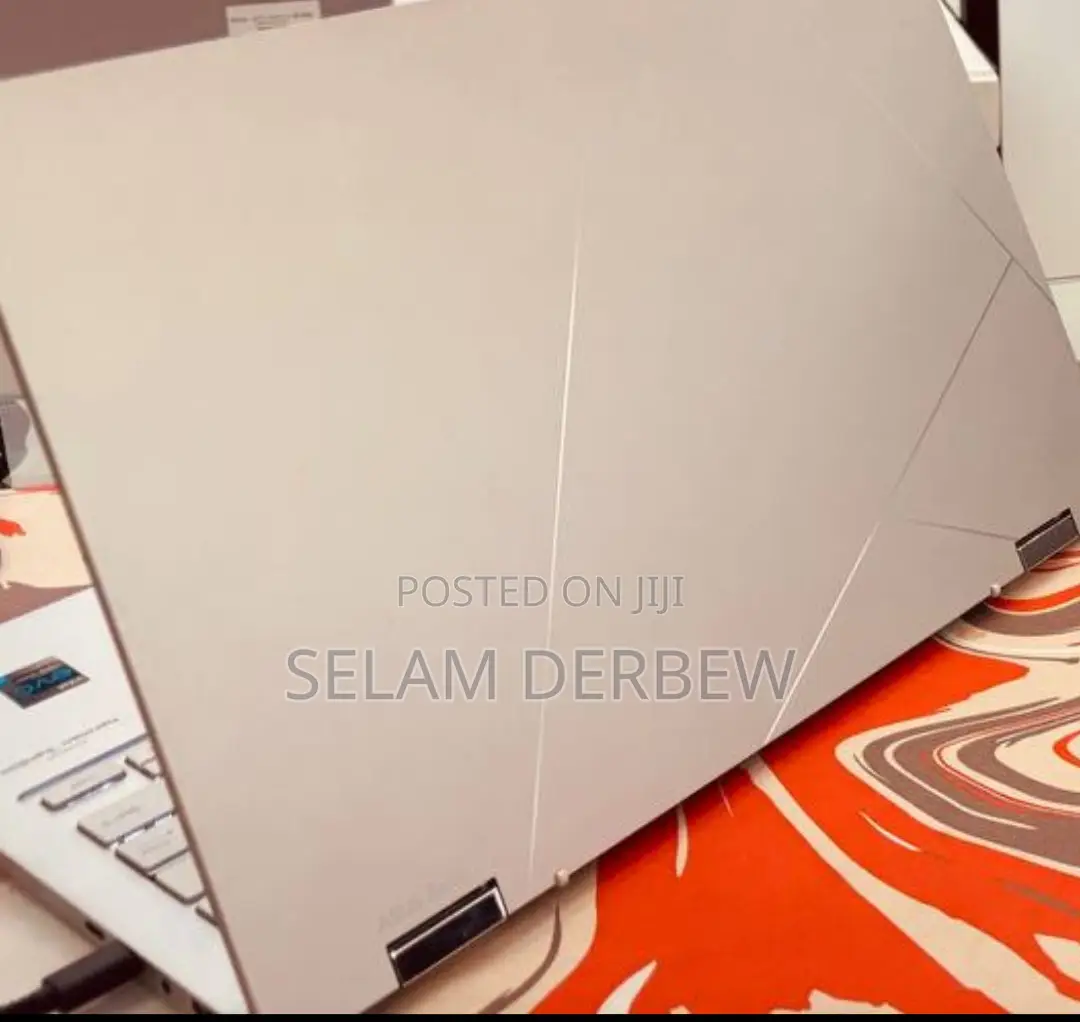 New Laptop Asus ZenBook UX310UQ 16GB Intel Core I5 SSD 512GB