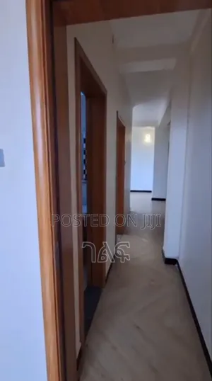 2bdrm Apartment in አስቼኳይ ሽያጭ Cmc ፀሀይ, Bole for sale