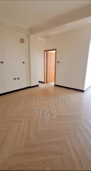 2bdrm Apartment in አስቼኳይ ሽያጭ Cmc ፀሀይ, Bole for sale