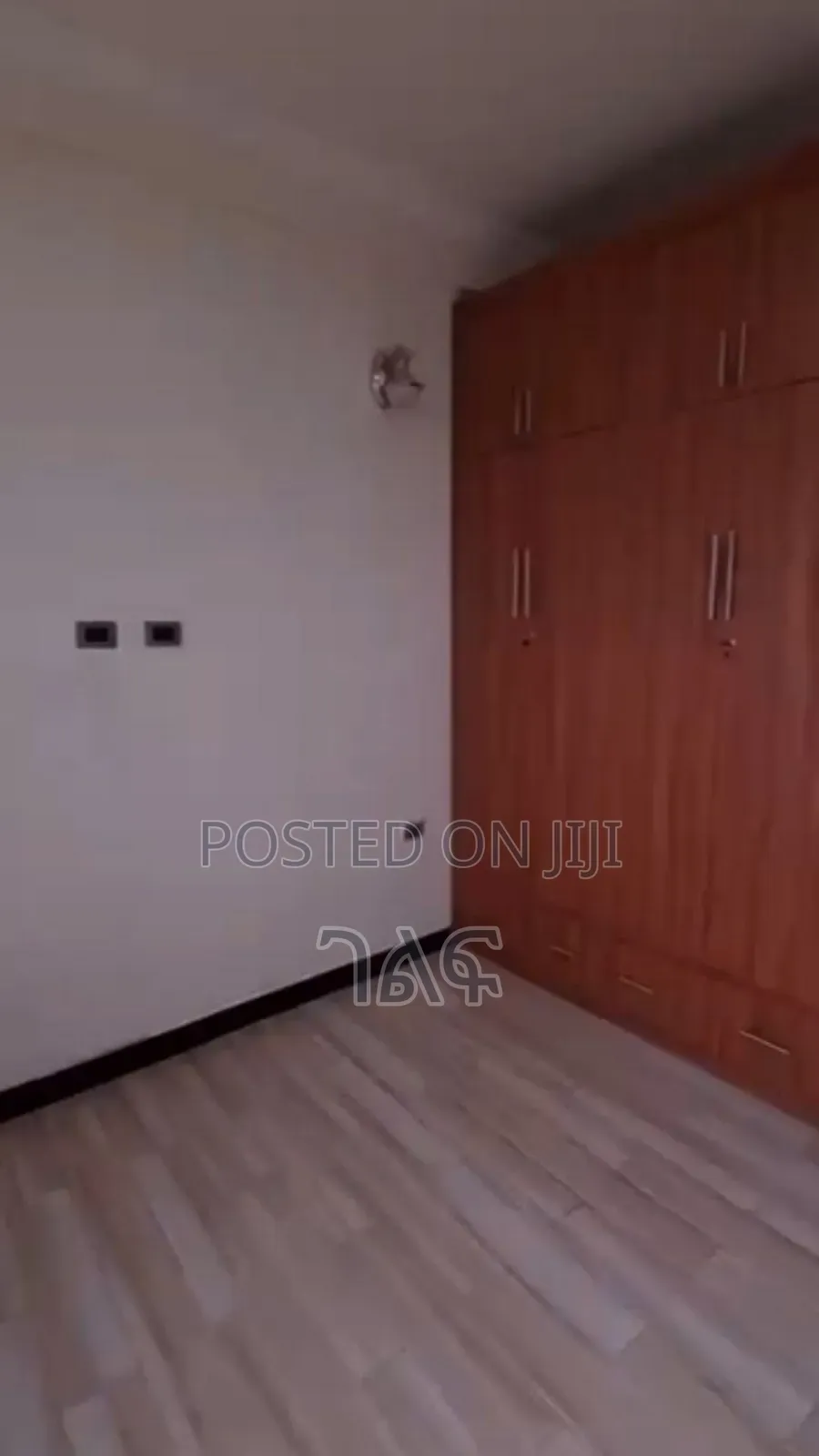2bdrm Apartment in አስቼኳይ ሽያጭ Cmc ፀሀይ, Bole for sale