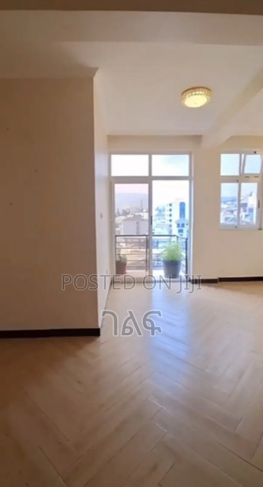 2bdrm Apartment in አስቼኳይ ሽያጭ Cmc ፀሀይ, Bole for sale