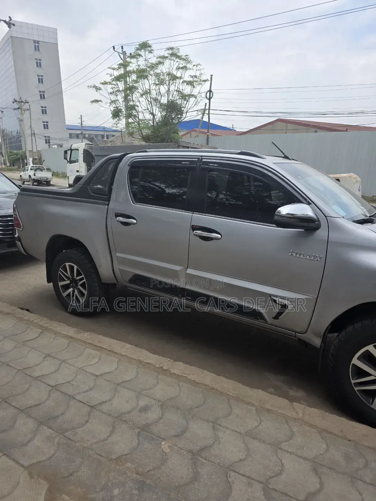 Toyota Hilux 2019 Silver