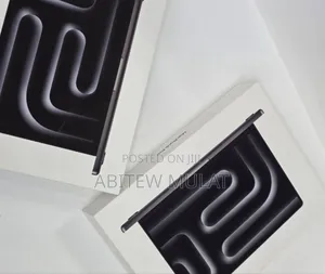 Photo - New Apple MacBook Pro 2024 M4 Pro 14-Inch 16GB Apple M4 SSD 512GB