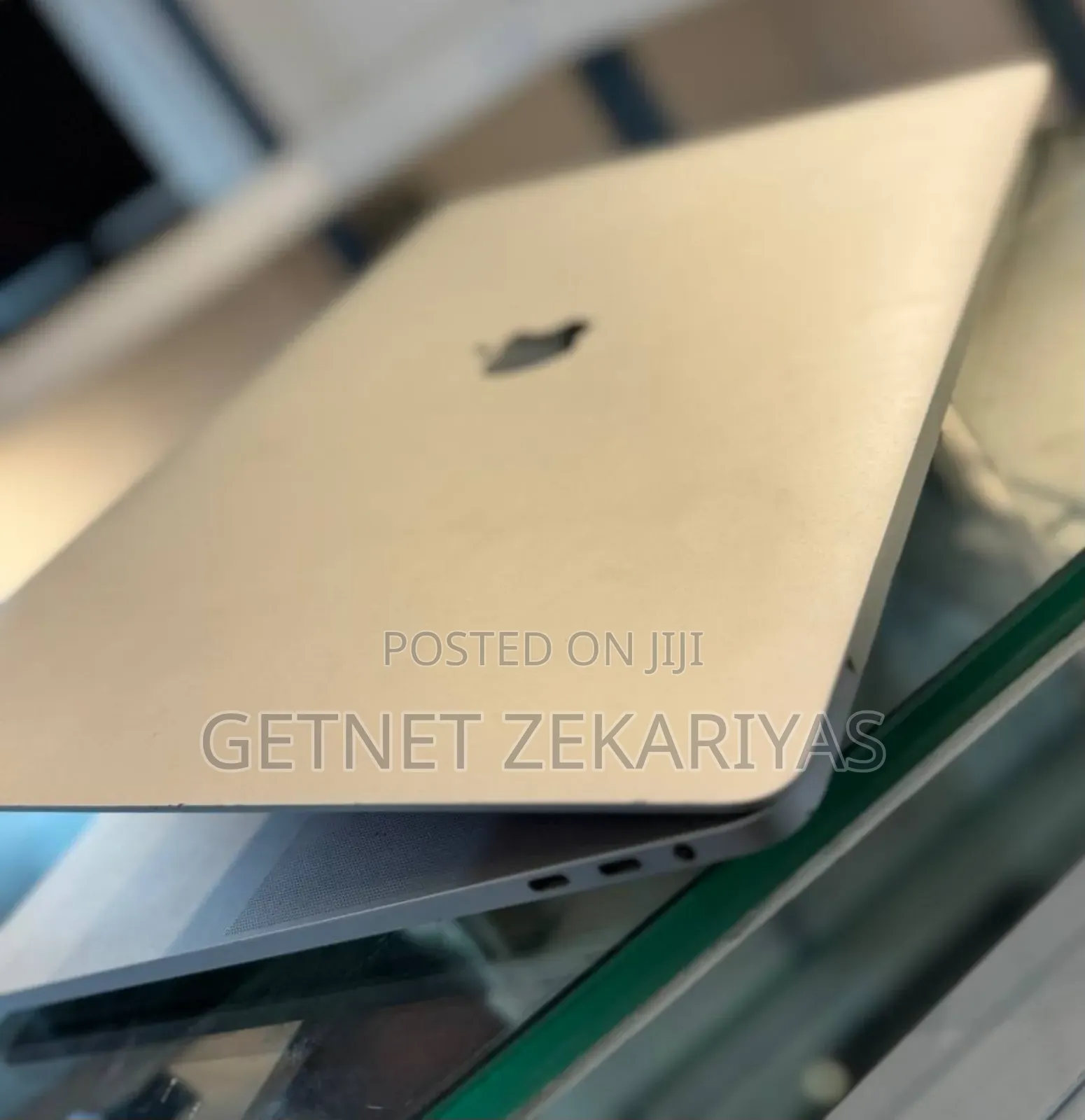 New Laptop Apple MacBook Pro 2016 16GB Intel Core I7 SSD 512GB