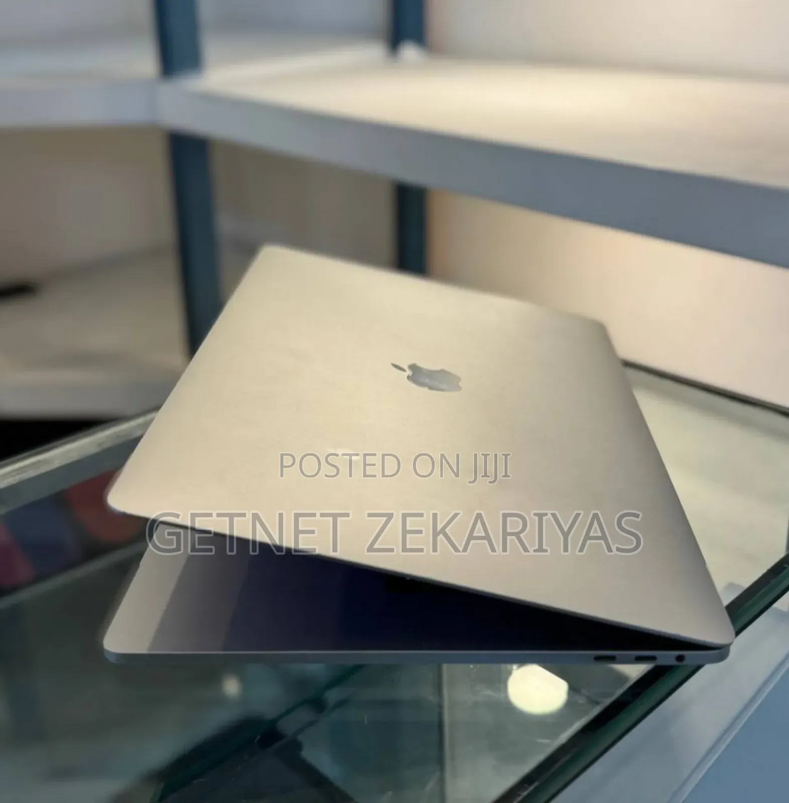 New Laptop Apple MacBook Pro 2016 16GB Intel Core I7 SSD 512GB