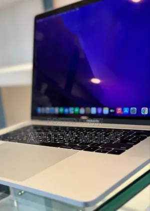 New Laptop Apple MacBook Pro 2016 16GB Intel Core I7 SSD 512GB