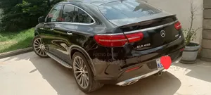 Mercedes-Benz GLE-Class 2015 Black