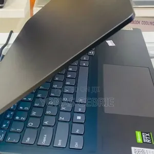 New Laptop Lenovo 16GB AMD Ryzen 7 SSD 512GB