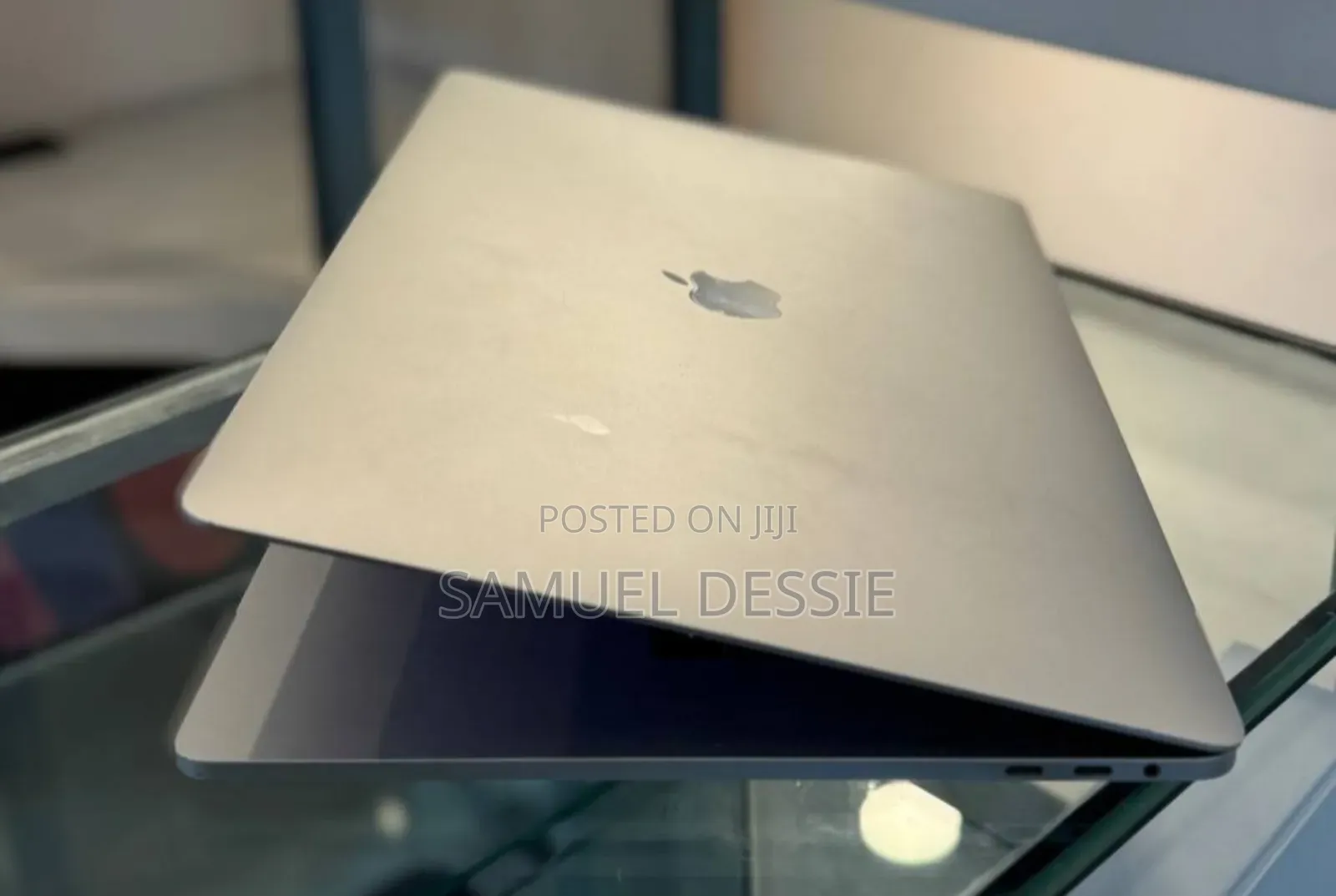 New Laptop Apple MacBook Pro 2016 16GB Intel Core I7 SSD 512GB