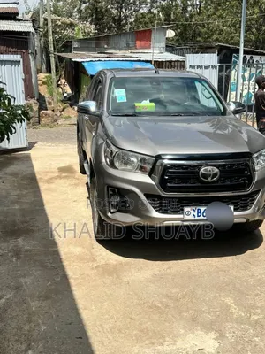 Toyota Hilux Revo Smart Cab Deisel 2.4 AWD 2020 Gray