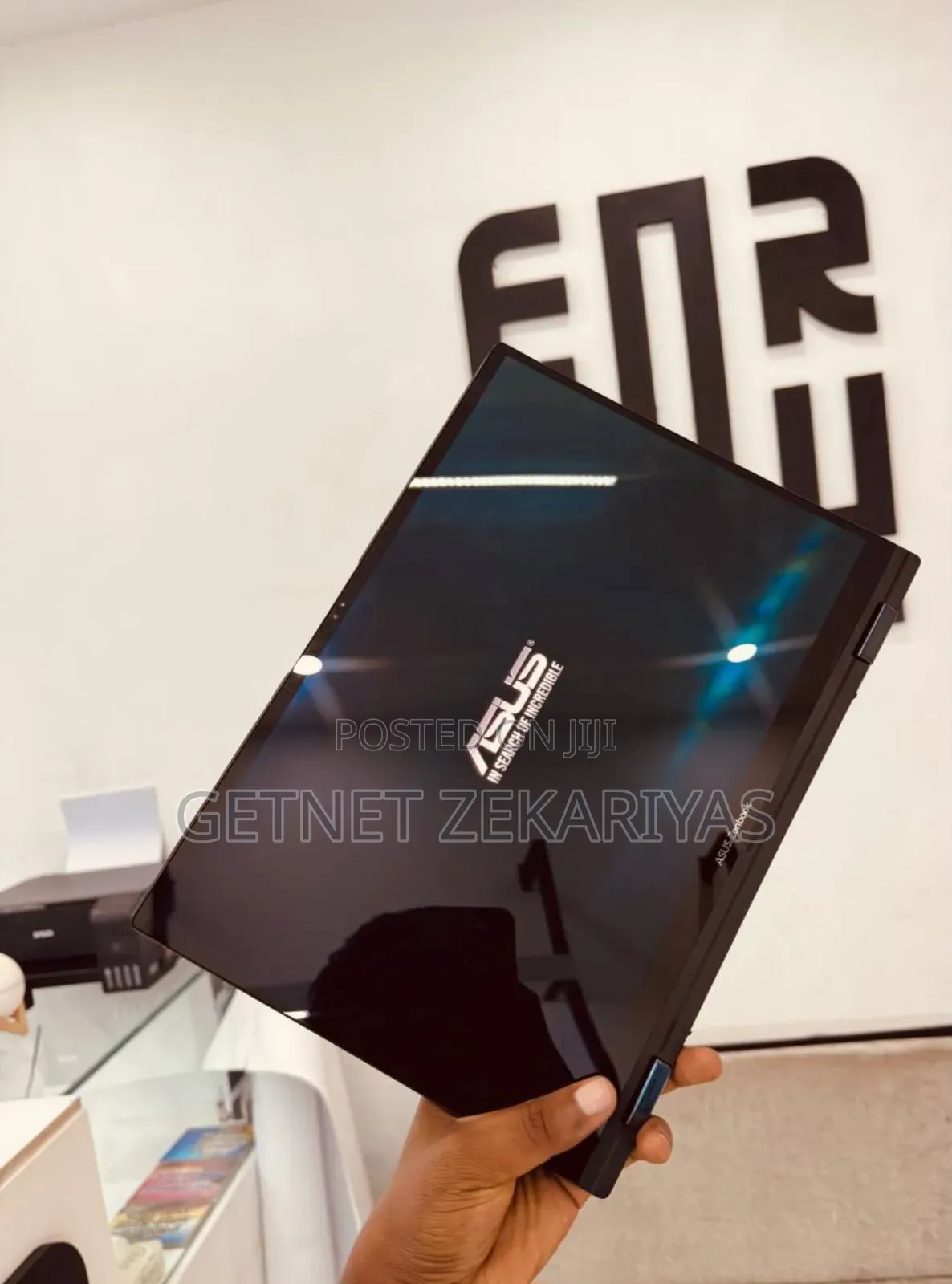 New Laptop Asus ZenBook Flip 14 UX461UA 16GB Intel Core I5 SSD 512GB